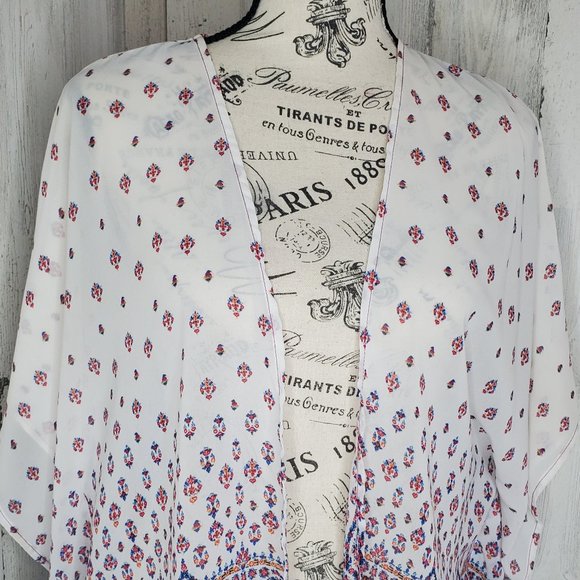 XHILARATION SHEER FLORAL KIMONO - Picture 2 of 7